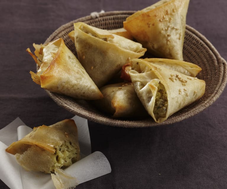 Samosas mit Kartoffel-Koriander-Füllung