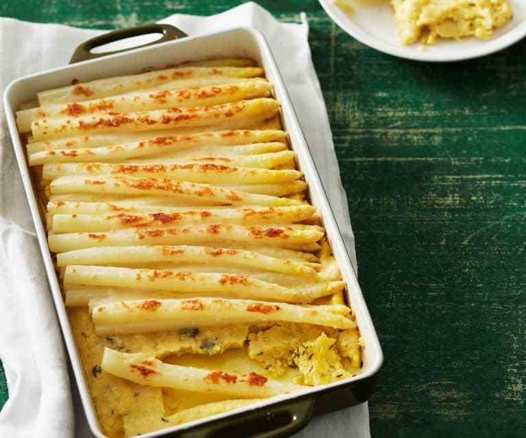 Gratinierter Spargel auf Thymian-Polenta