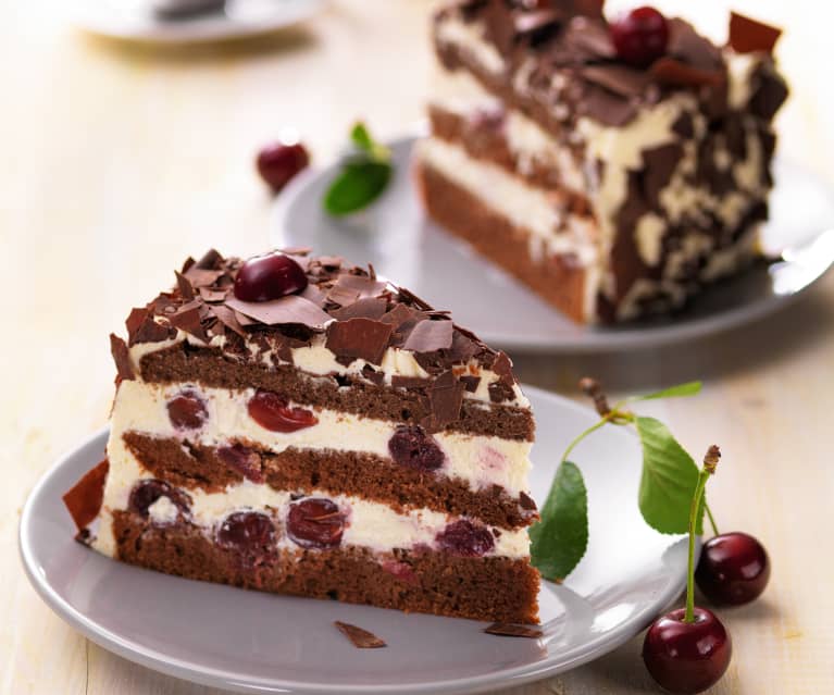 Black Forest Cake — My Yummy Spatula