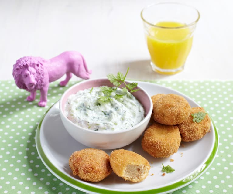 Hähnchen-Nuggets mit Gurkendip