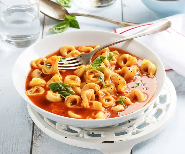 Tortellini Au Bouillon Tomate Et Basilic Cookidoo The Official Thermomix Recipe Platform