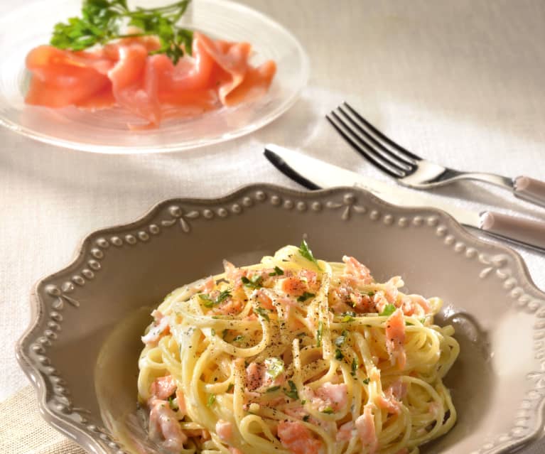 Linguine al salmone e vodka