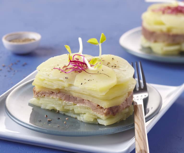 Mille-feuilles de pomme de terre au foie gras