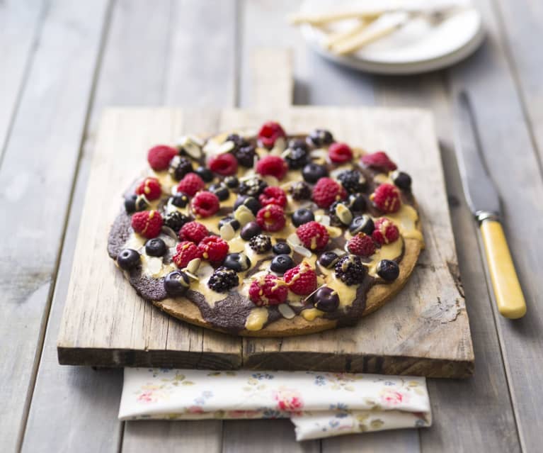 Dessert pizzas (Jo Whitton)