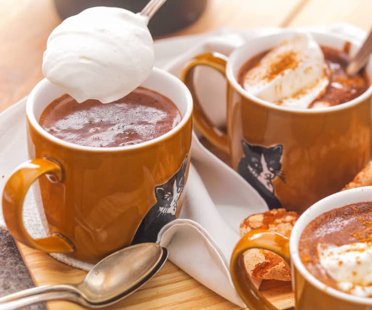 Chocolat chaud courge, épices et chantilly