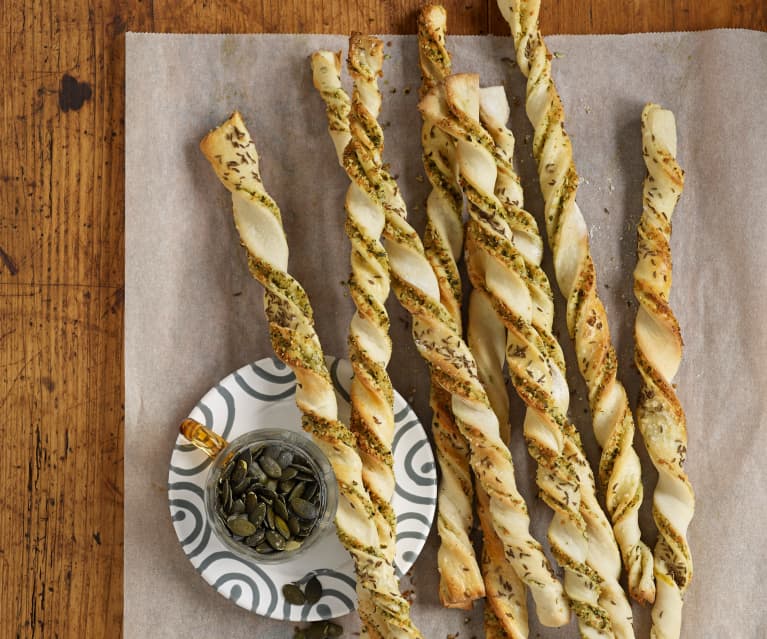 Palitos de queso con pipas de calabaza