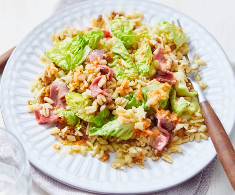 Sonnenweizen-Salat mit Möhren-Dressing