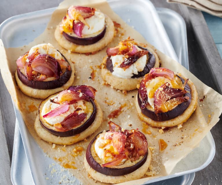 Auberginen-Käse-Törtchen mit karamellisierten Zwiebeln - Cookidoo ...