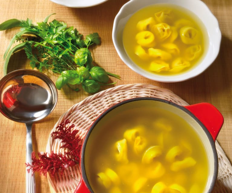 Tortellini in brodo vegetariani