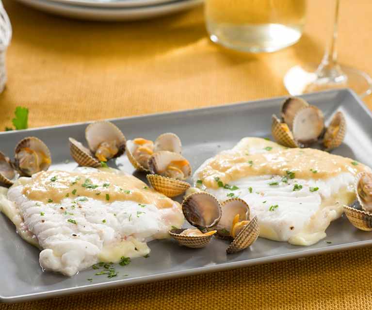 San jacobo de merluza al vino blanco con berberechos San jacobo de merluza al vino blanco con berberechos