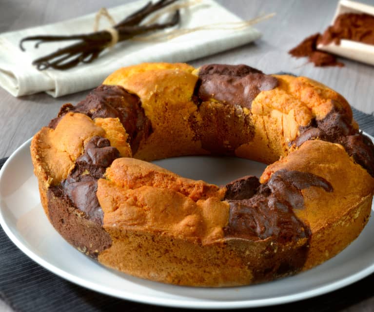 Ciambella vaniglia e cioccolato