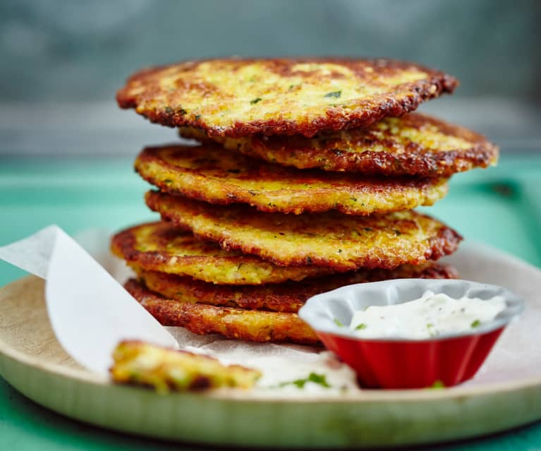 Halloumi-Rösti mit Joghurt-Dip