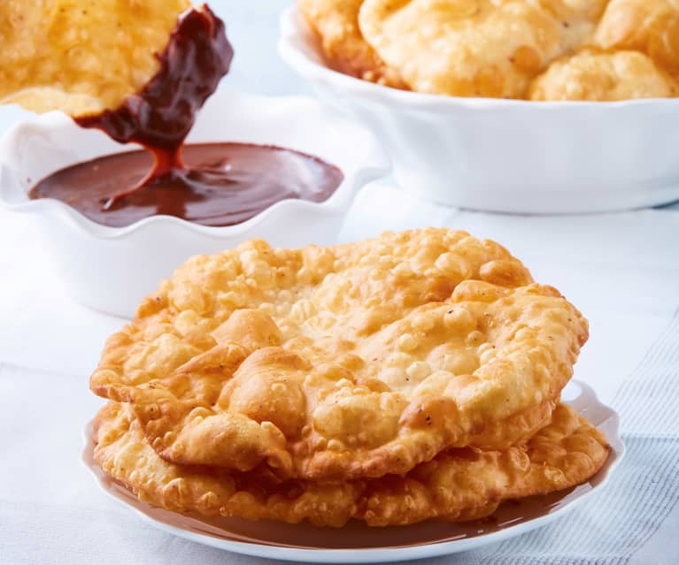 Buñuelos de rodilla y ganache de chocolate Oaxaqueño