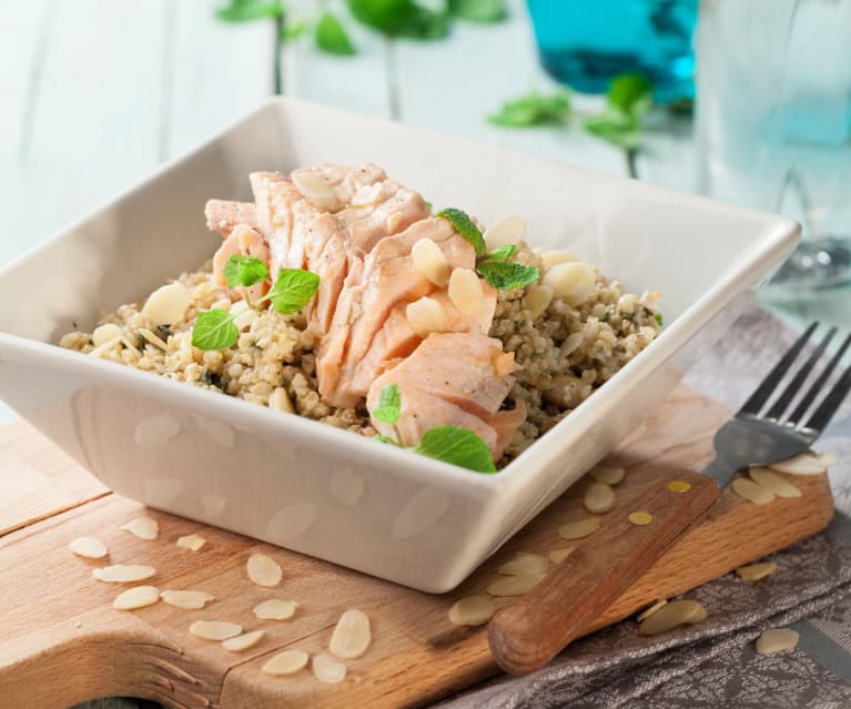 Bulgur aromatico con salmone