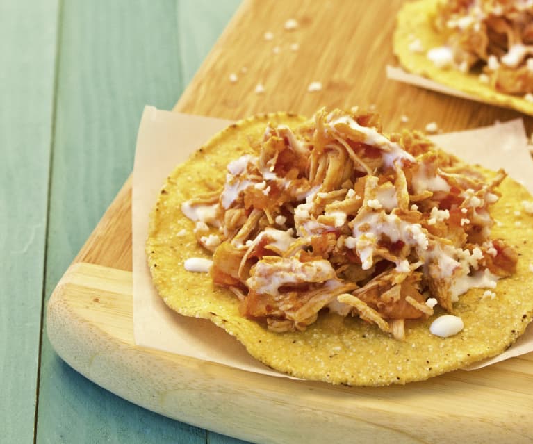 Shredded chicken in tomato sauce (Tinga de Pollo)