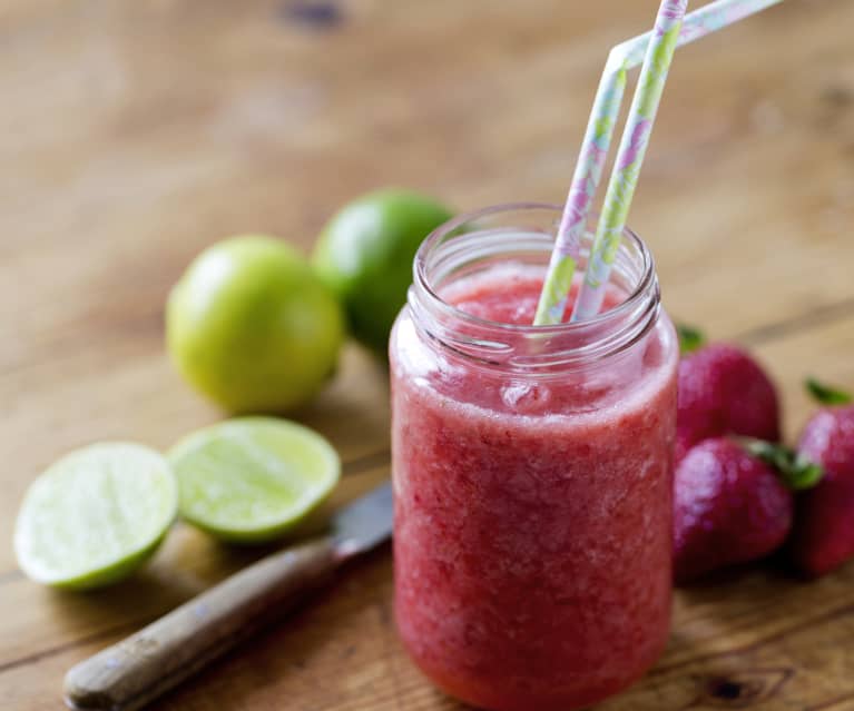 Strawberry caipiroska