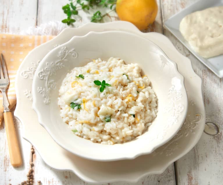 Risotto with lemon, thyme and feta