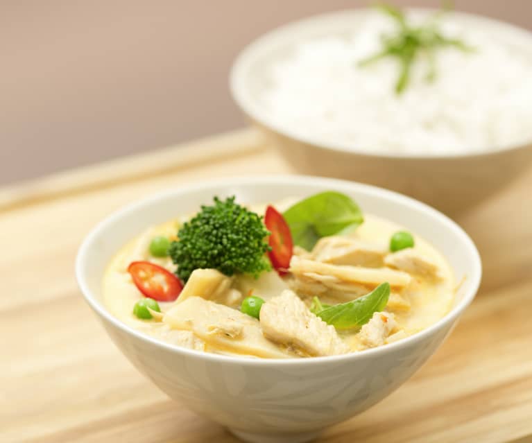 Thai red chicken curry