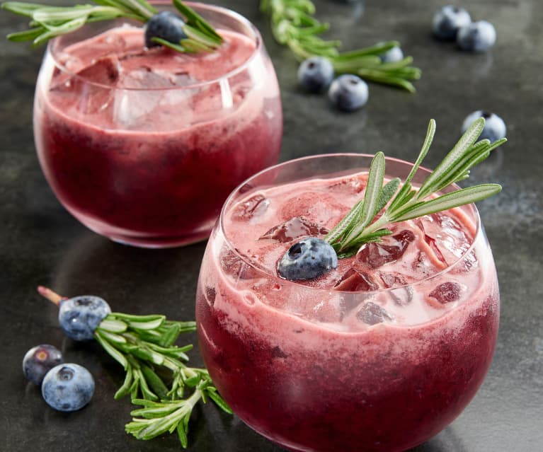 Summer Berry Smash Açaí Mocktail