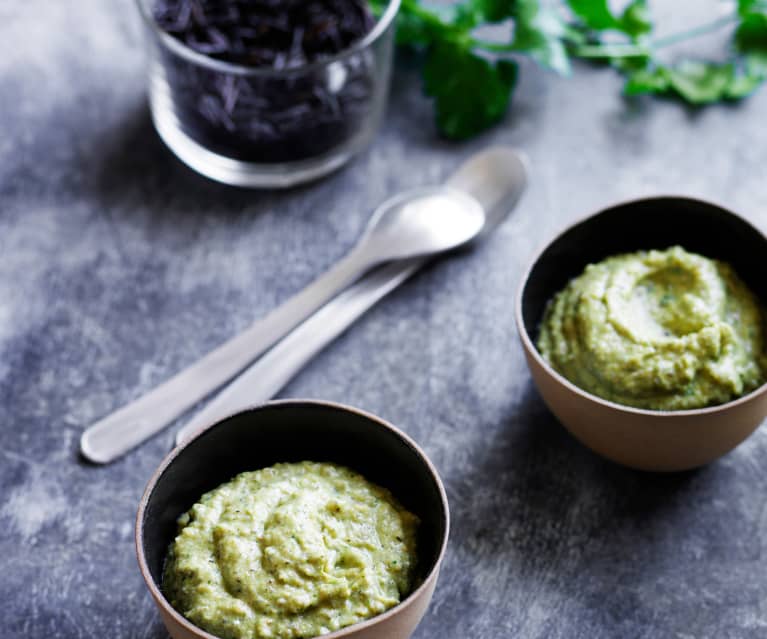 Chicken, wild rice and coriander purée (6-9 months)