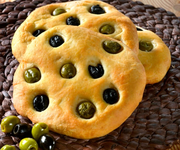 Focaccia alle olive (TM6)