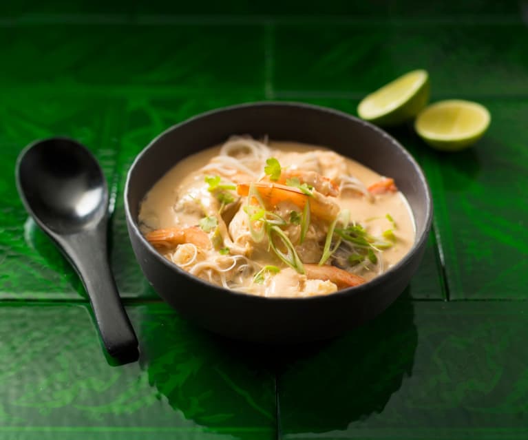 Steamed coconut and prawn soup