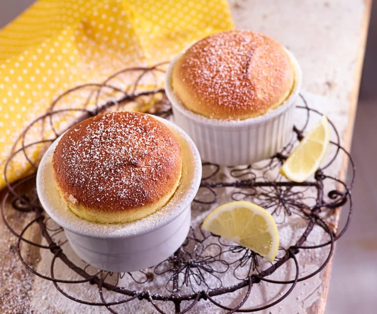 Zitronensoufflé