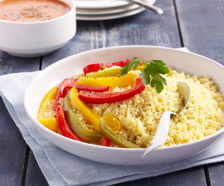 Couscous et poivrons vapeur