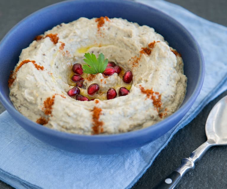 Aubergine dip (moutabal/baba ganoush)