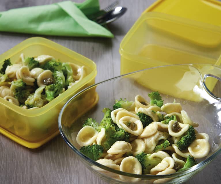 Orecchiette e broccoli alla marinara 