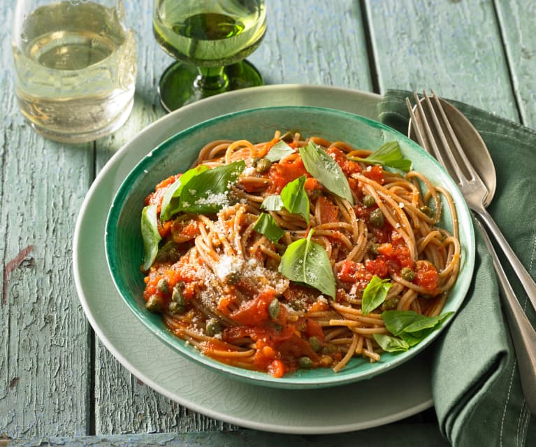 Tomaten-Kapern-Pasta