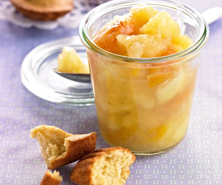 Compotée de fruits d'automne et ses madeleines