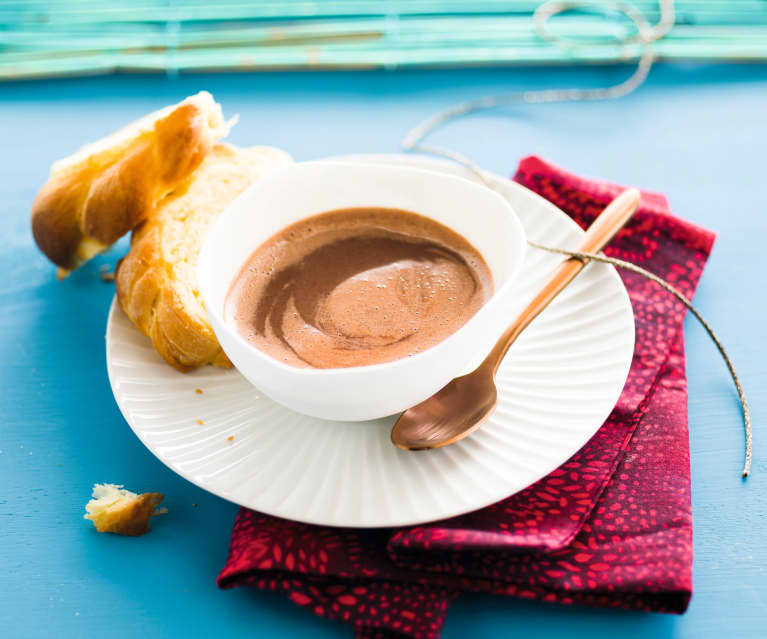 Réaliser un délicieux chocolat chaud martiniquais pour accompagner le pain  au beurre. Cuisine créole 