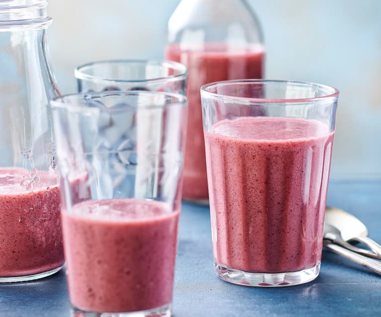 Smoothie aux fruits rouges pour 4 personnes - Recettes - Elle à Table