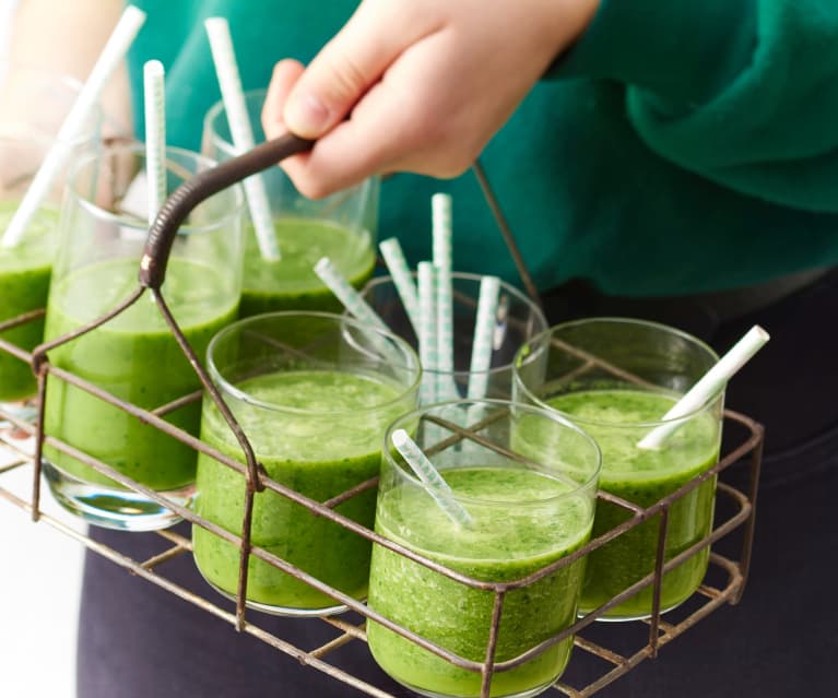 Green smoothie au kale, avocat et pomme