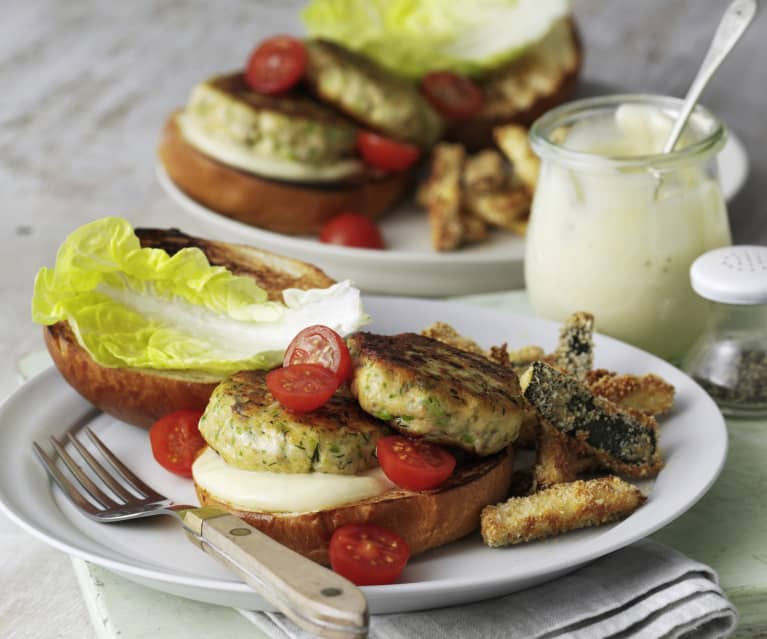 Burger aromatici di salmone con zucchine al Parmigiano