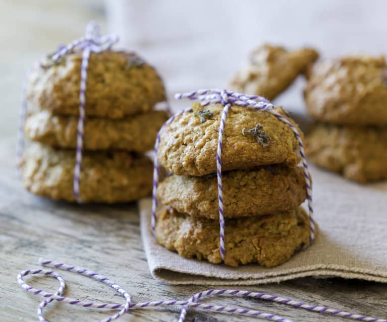 Quinoa ANZAC biscuits