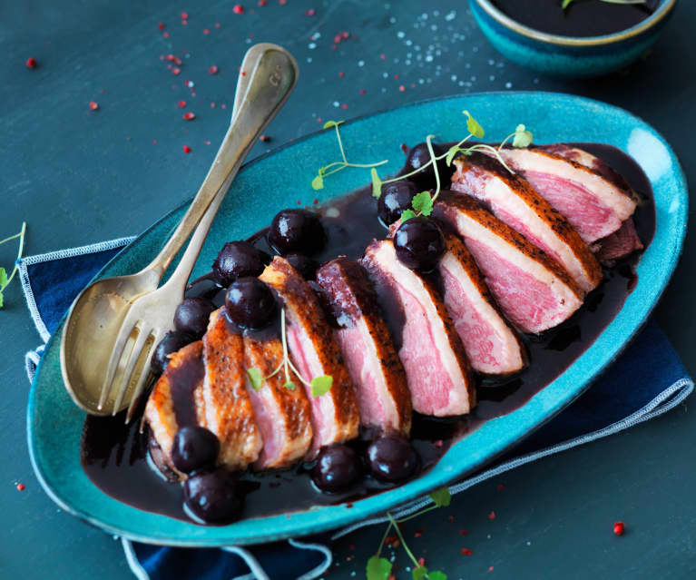 Magret de canard sauce aigre douce la cerise cuisson sous vide