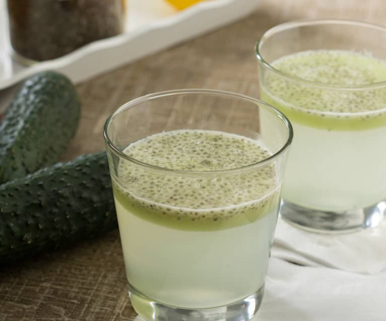 Agua de pepino con limón y chía - Cookidoo® – the official Thermomix® recipe  platform