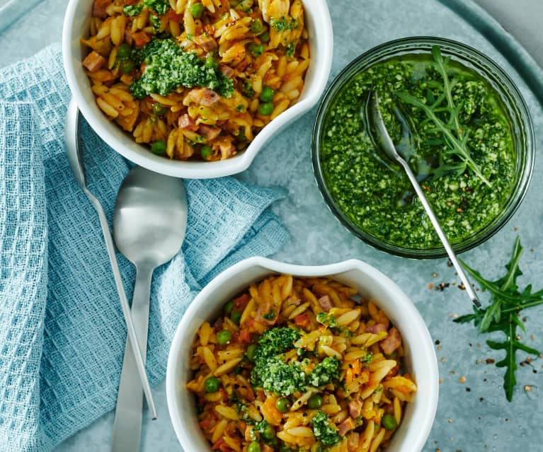 Orzo-Schinken-Pasta mit Rucolapesto - Cookidoo® – the official ...