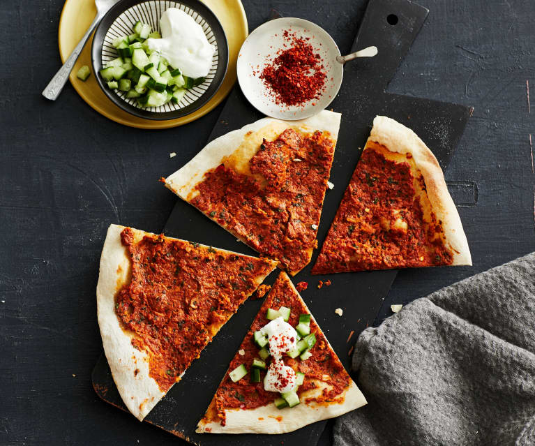 Lahmacun (Türkische Pizza)