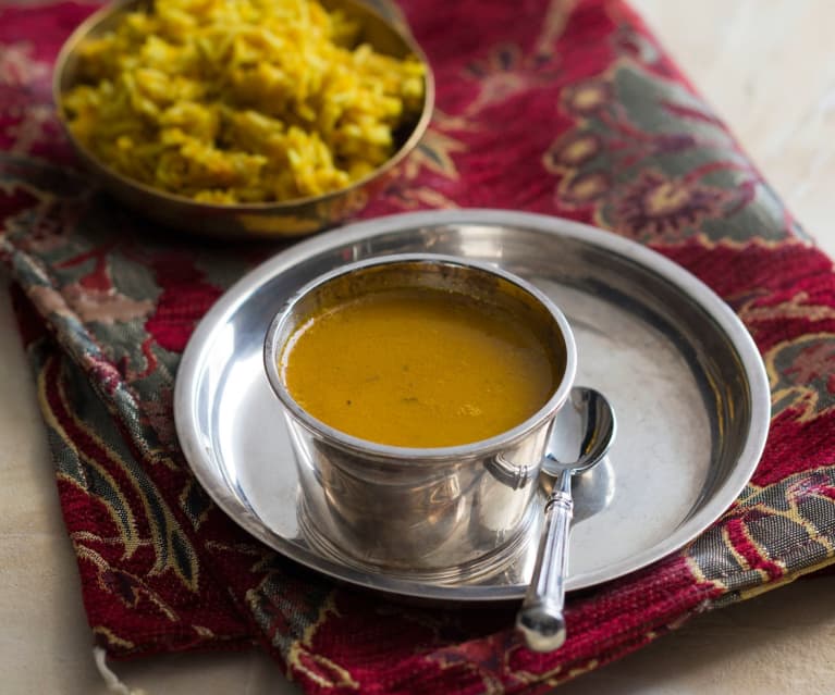 Curried chicken rasam