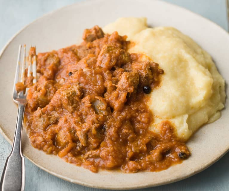 Mixed Meat Stew with Polenta - Spezzatino misto con polenta