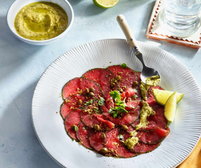 Rindercarpaccio mit Thunfisch-Limetten-Creme