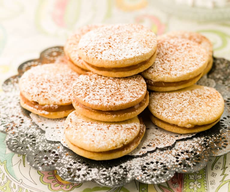 Bolachas de leite condensado cozido