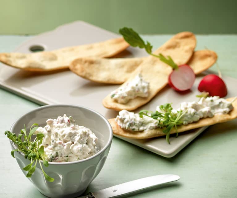 Cream cheese spread with radishes