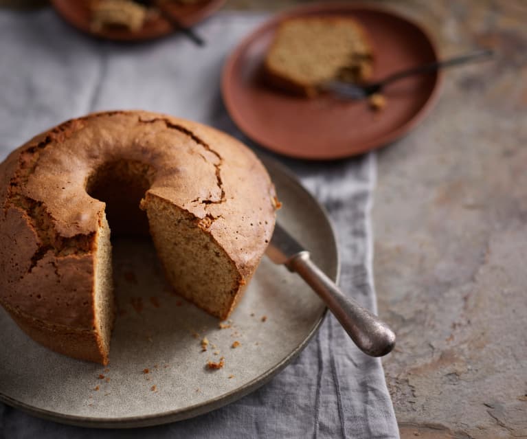 Bolo de cenoura e laranja com cobertura de chocolate - Cookidoo® – the  official Thermomix® recipe platform