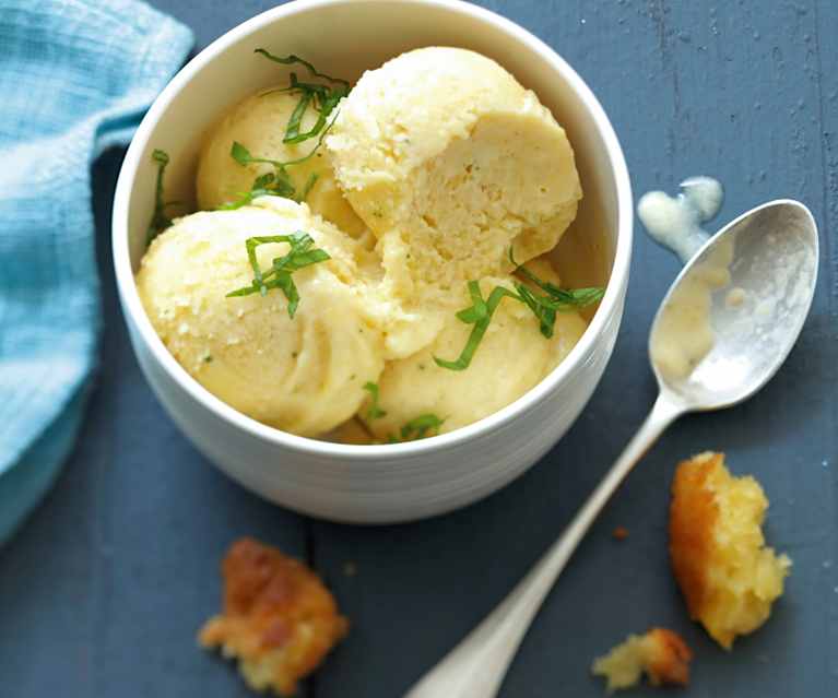 Menu petit prix - Glace à la pêche et au basilic