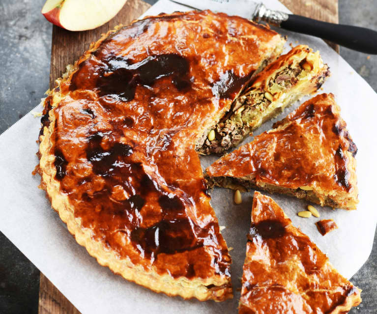 Tourte de canard aux fruits épicés