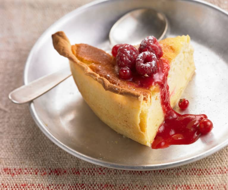 Tarte au fromage blanc et coulis de fruits rouges